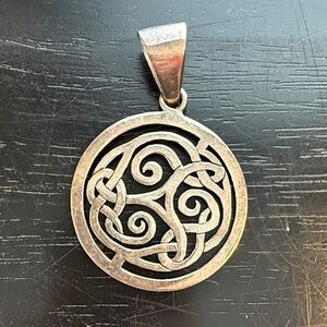 Silver Celtic Knot Pendant